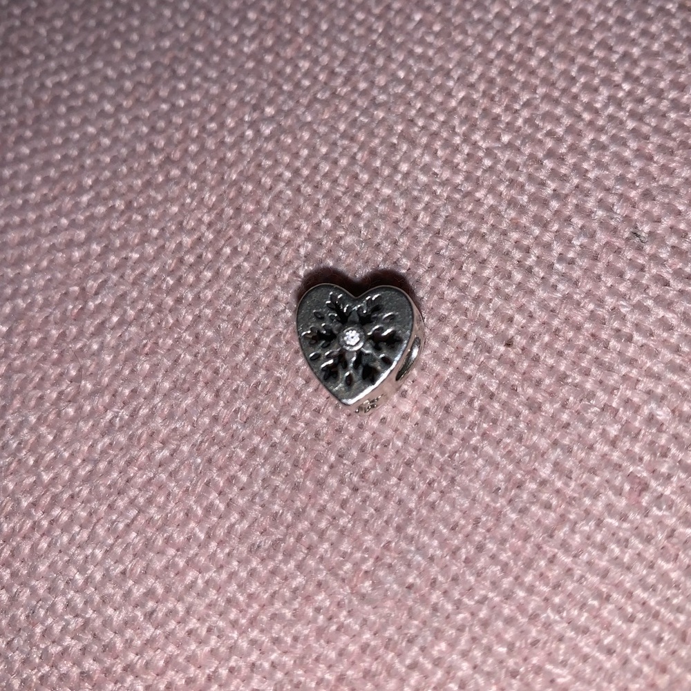 Pandora snowflake heart charm